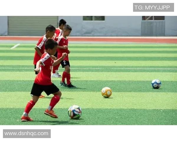 王敏独家分享足球心得与技巧助你提升球技的实用指南 王敏独家分享足球心得与技巧助你提升球技的实用指南