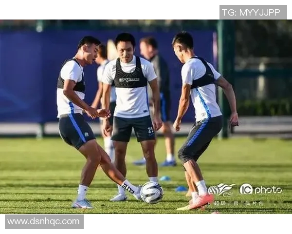 足球明星如何科学保养双脚以延长职业生涯和提升竞技状态